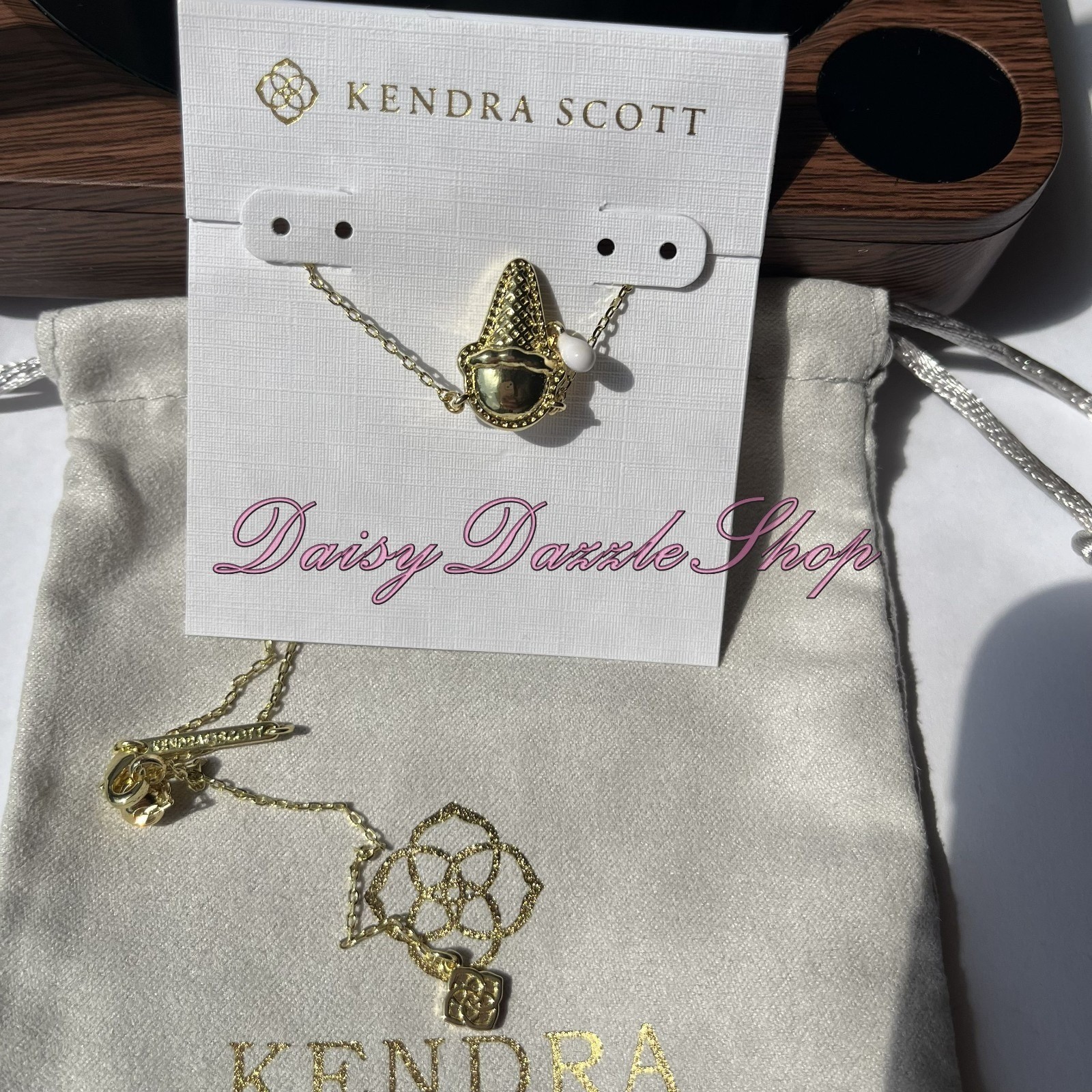 ✨New Kendra Scott Ice Cream Cone Necklace Gold plated Ivory Mother Of Pearl🍦