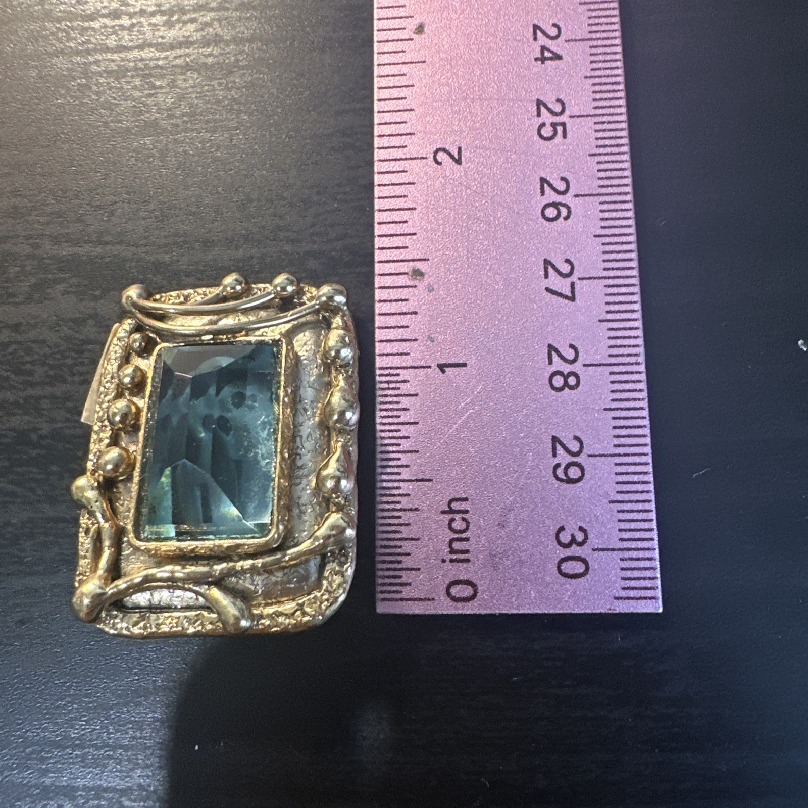 RARE VINTAGE IXEL ARTISAN RECTANGLE AQUA COLOR STONES GOLD TONE CLIP ONS