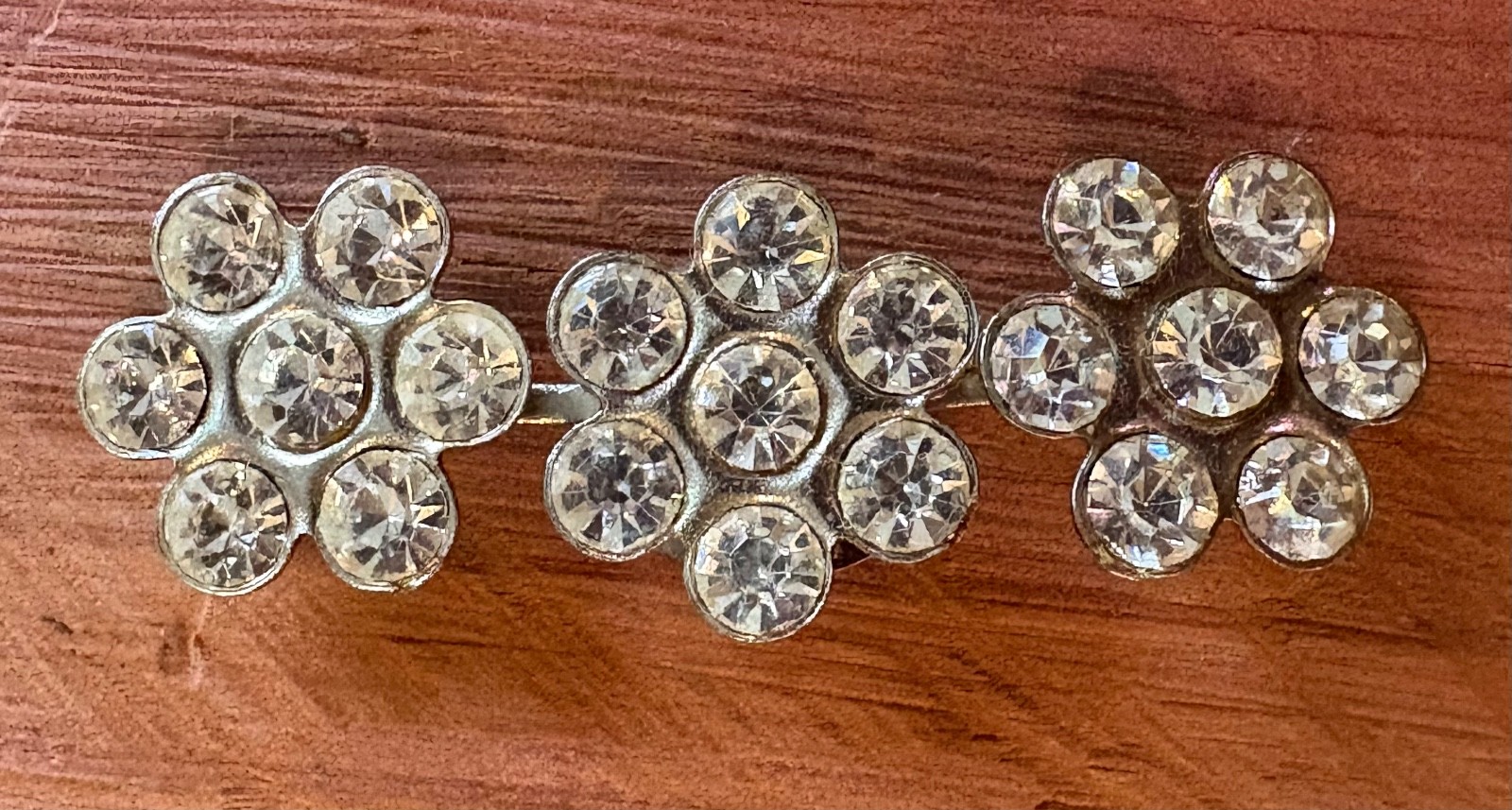 Vintage Rhinestone Triple Flower Cluster Shoe Clips (Pair) – Clear Chaton Stones