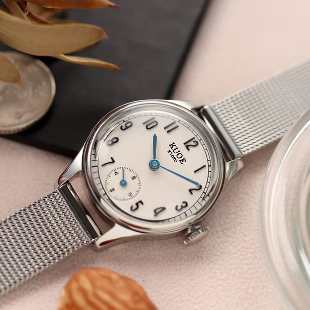 KUOE Kyoto Holborn 90-003 Silver Dial Watch Small Quartz Milanese Band Used