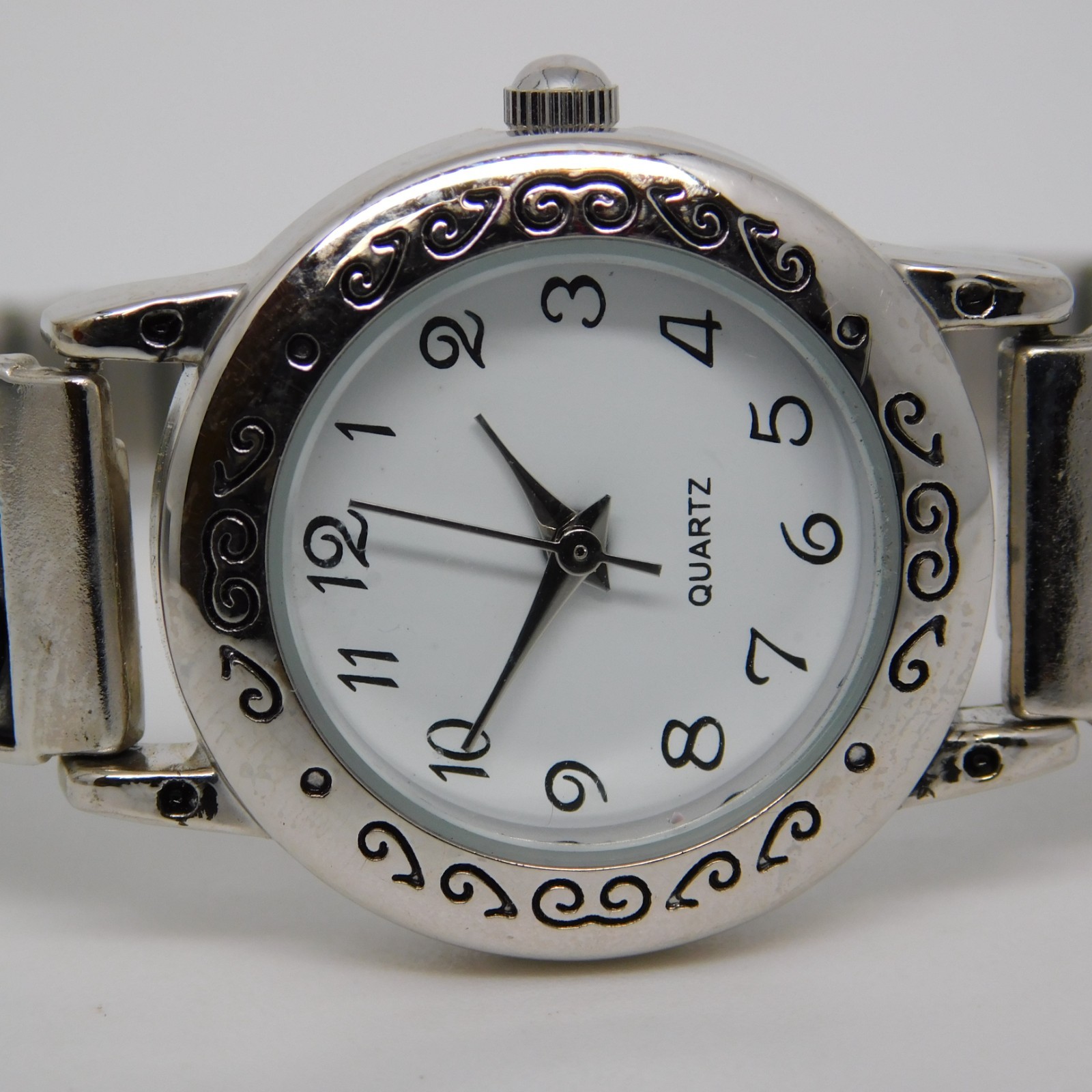 ACCUTIME WATCH CORP. WML2003WM1 Quartz Women’s Watch Sz. 6 1/2″ New Battery