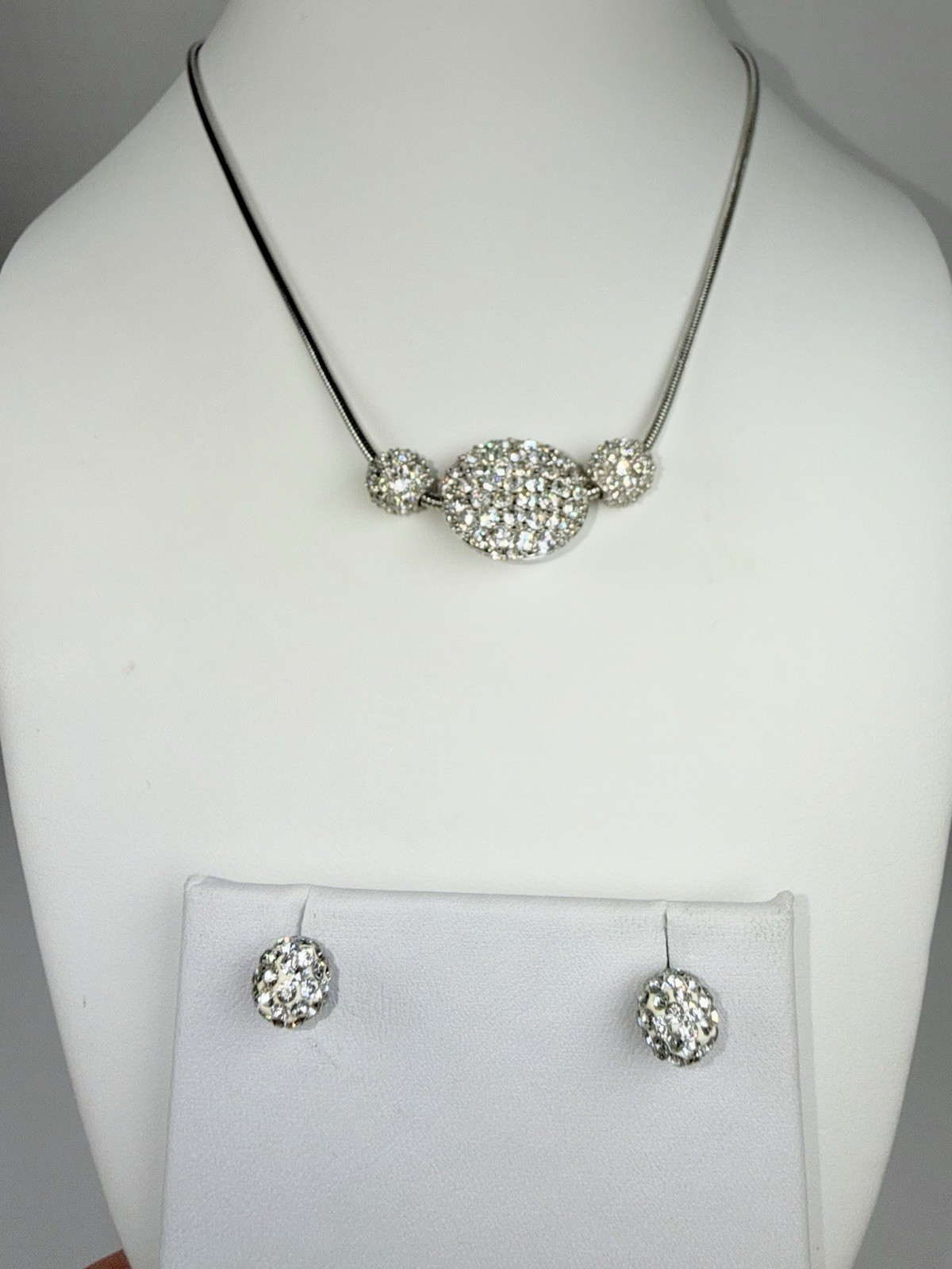 Vintage Swarovski Silvertone And Pavé Crystal 16” Necklace And Earrings Set
