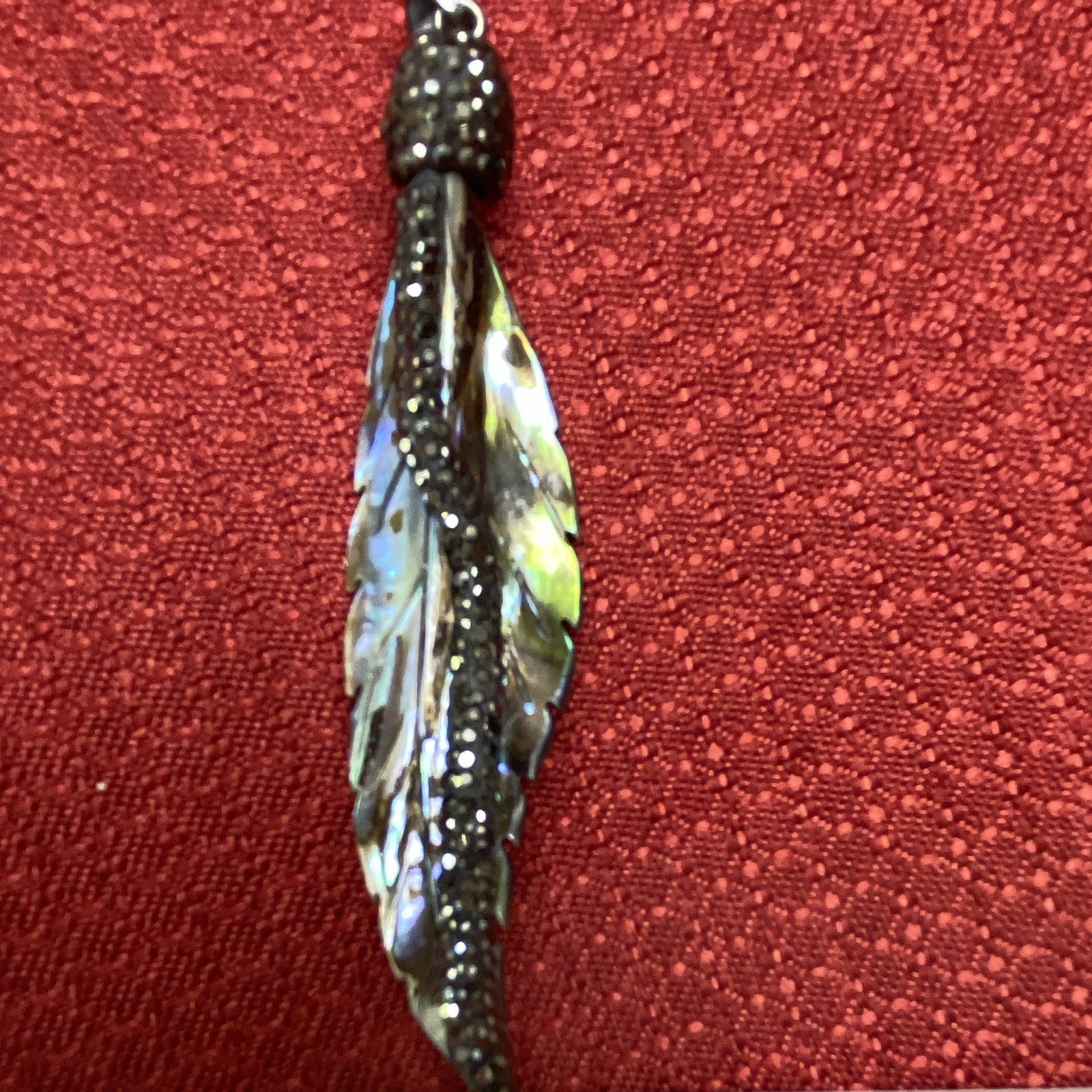 Vintage-Style Carved Abalone Shell Feather Pendant Charm Rhinestone Silver Black