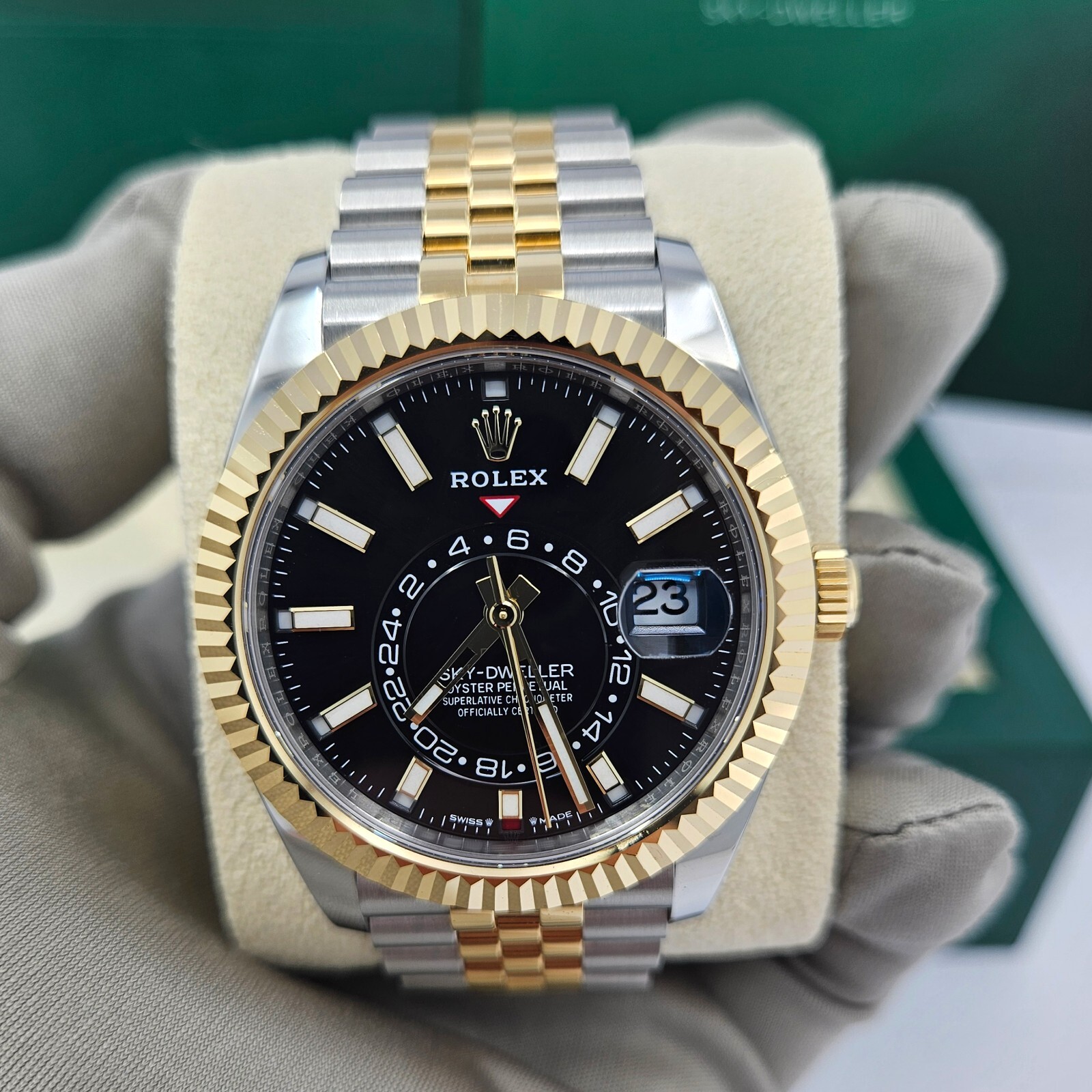 Rolex Sky-Dweller 42mm, Black Dial, Jubilee Two-Tone 336933-0004 Mint 2023