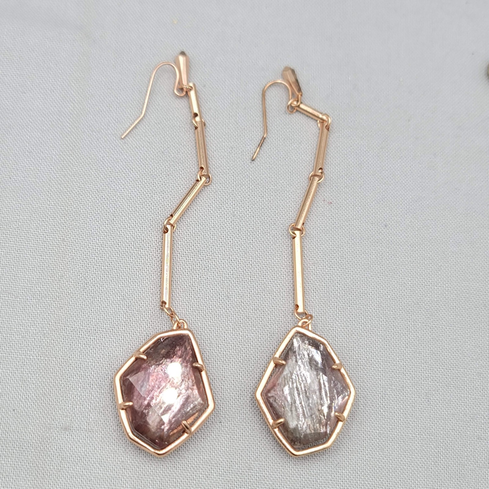 Kendra Scott Charmian Sable Mica Rose Gold tone Pierced Earrings Dangle 3.25″