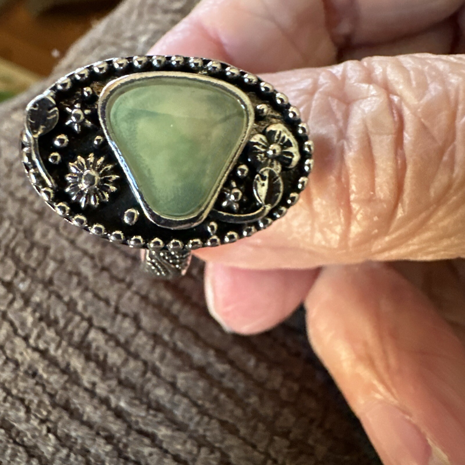 Bohemian Style Size 7 Ring With Copper Alloy And Floral Details