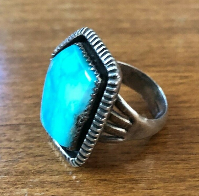 Sterling Silver TURQUOISE RING size 8.5 BEAUTIFUL BLUE Pentagon Shaped