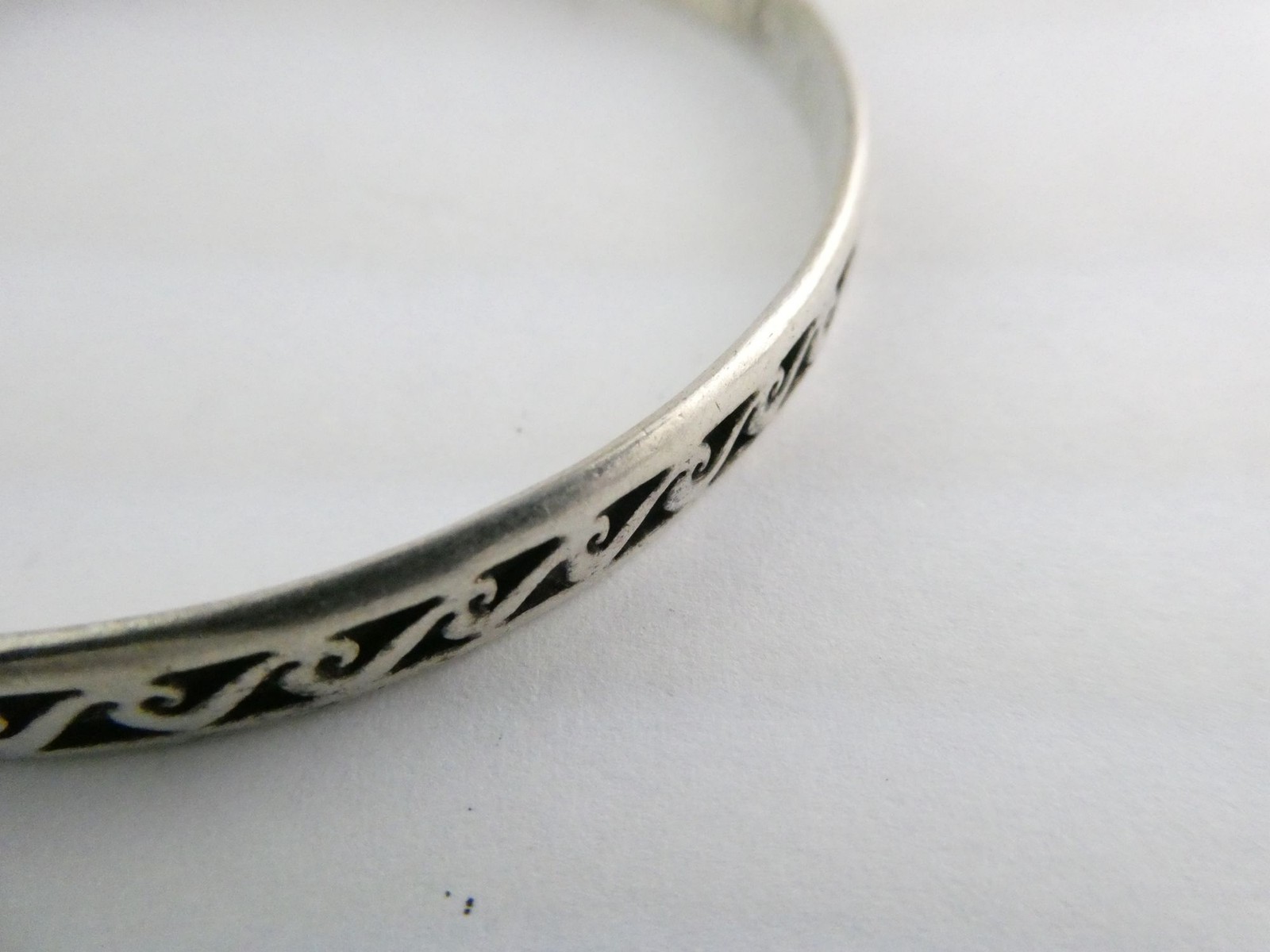 PSCL Peter Stone Sterling Silver Waves Design Bangle Bracelet 925 15.1g 8 Inches