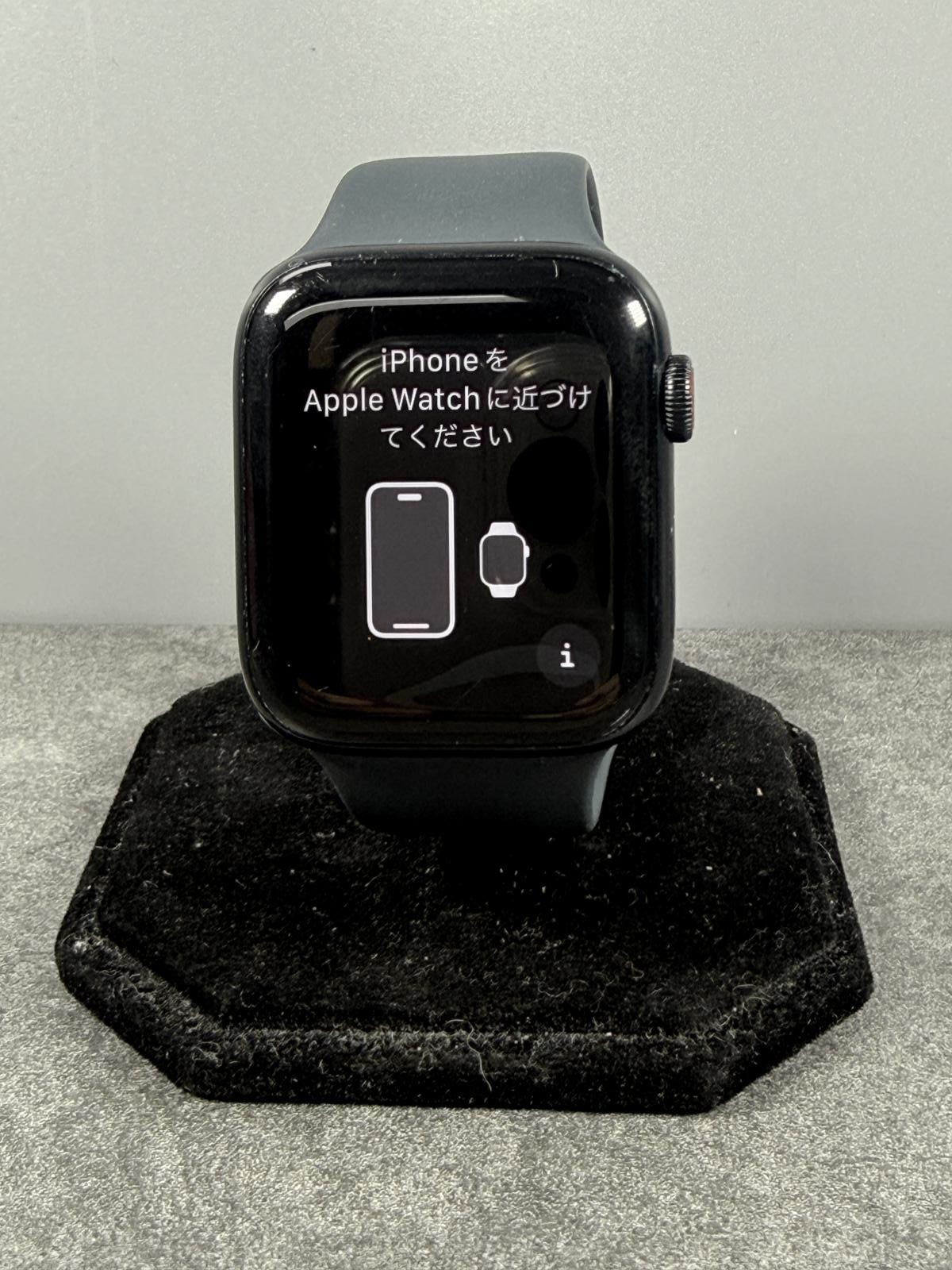 Apple Watch SE 2nd Gen 44mm GPS + Cellular LTE Black – No iCloud Lock