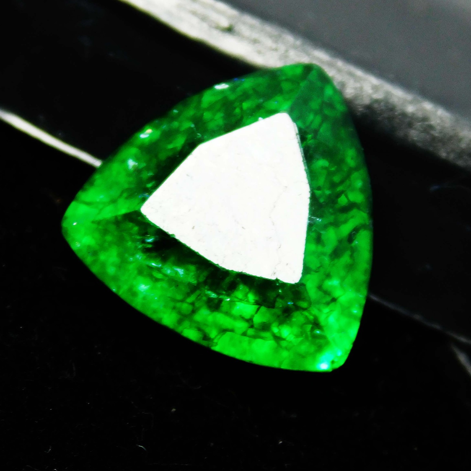 7.00 Ct Natural Colombian Emerald Trillion Cut Green CERTIFIED Loose Gemstone