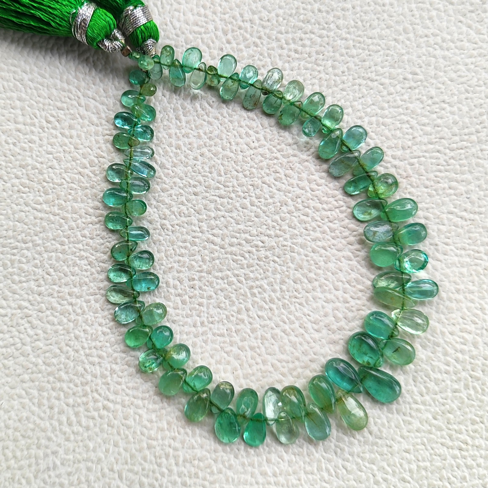 Madagascar Green Apatite Gems 5×3-7x5mm Smooth Pear Beads 7″ Jewelry Strand