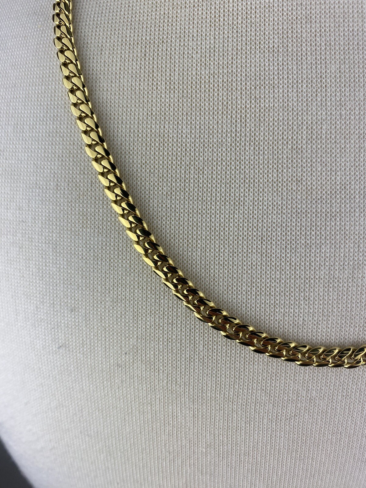GLD 18” Cuban Link Chain in Yellow Gold Plated – 5mm