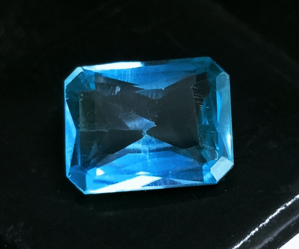 Natural Blue Aquamarine Emerald Cut Flawless Certified 6.40 Ct Loose Gemstone