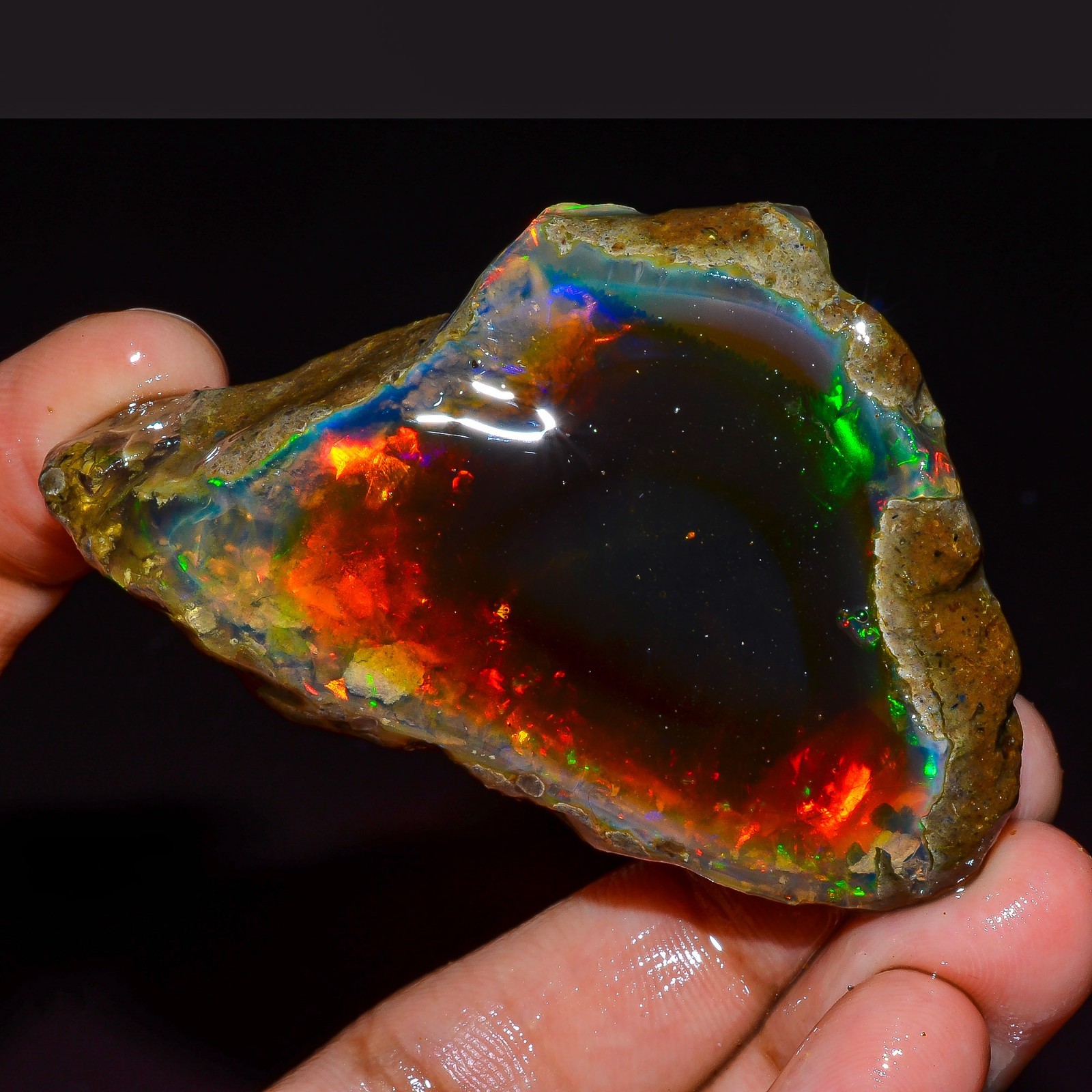 Beautiful Top Grade-100%Natural Welo Fire Ethiopian Oil Opal Rough-139.00 Carat