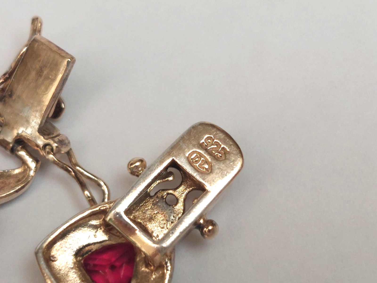 VTG BEAUTIFUL DL VERMAIL 925 SILVER 2-TONE RUBY TENNIS BRACELET 7.75”