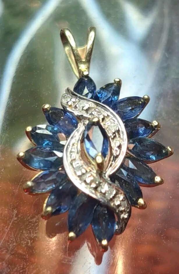 Solid 14k Yellow Gold Designer Pendant Amethyst-Diamond 25MM X 15MM 3 Grams 12-2