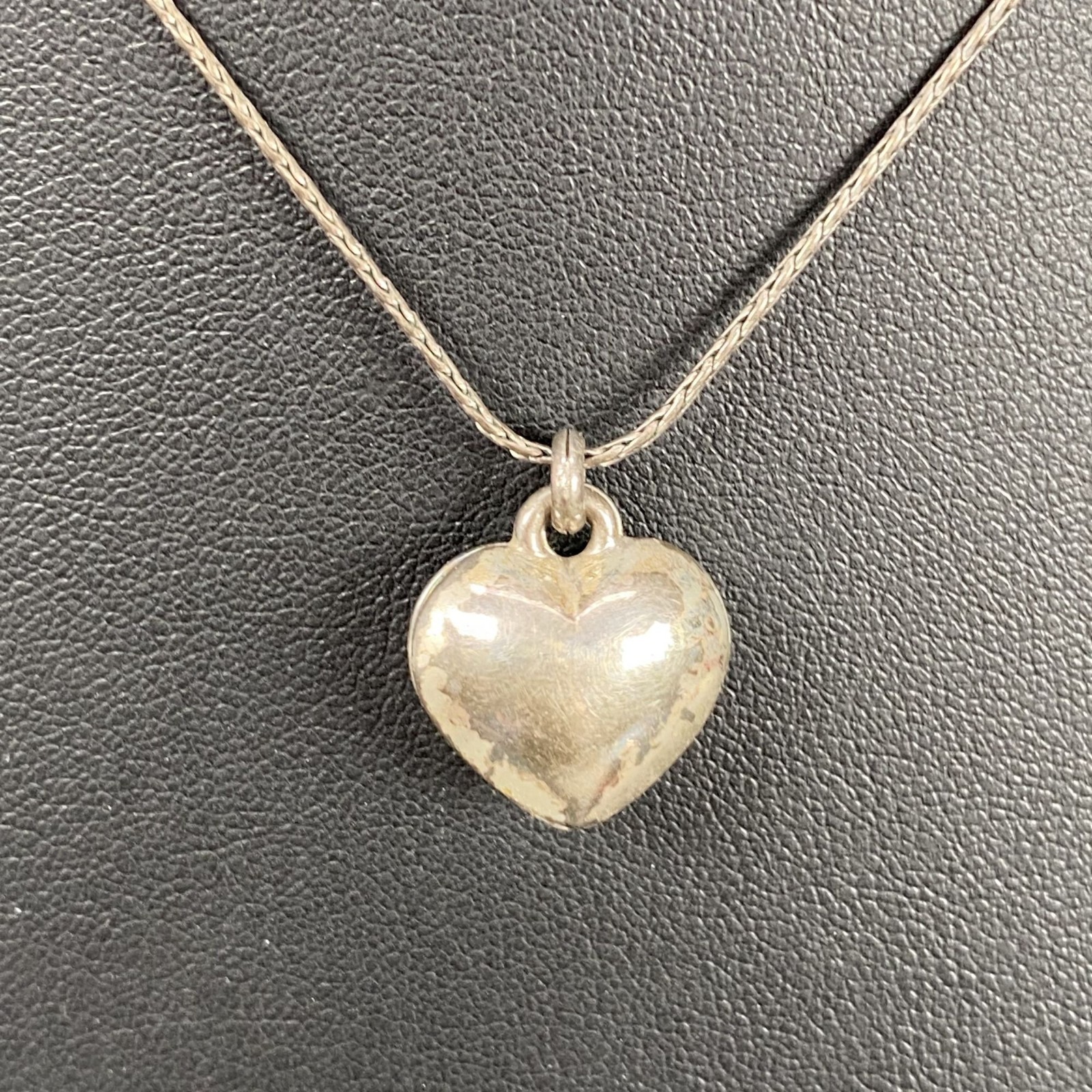 Brighton Silver-Tone Heart Swirl Necklace Magnetic Locket Adjustable Chain 18″
