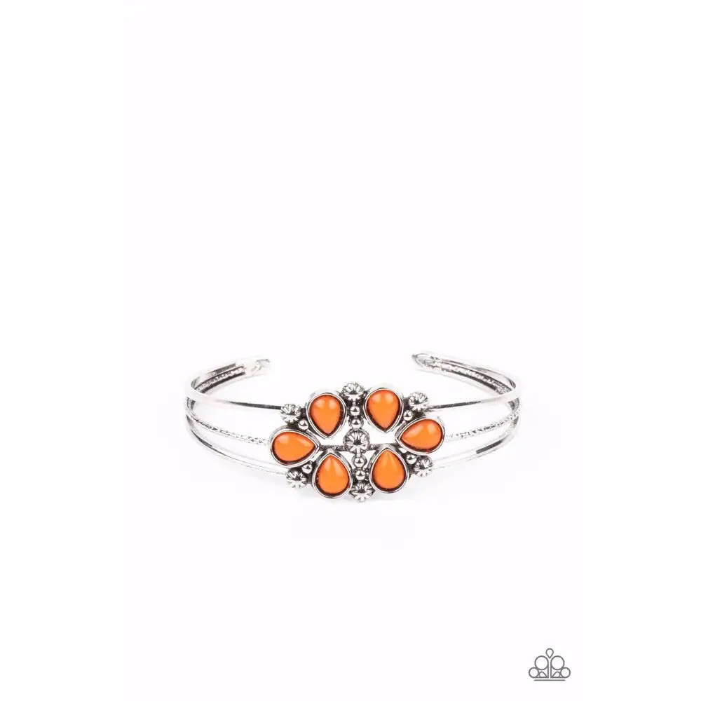 Paparazzi | Taj Mahal Meadow – Orange Bracelet