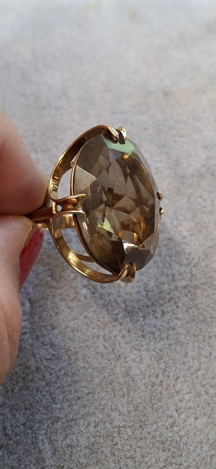9ct Gold Chunky Smokey Quartz Ring Size O