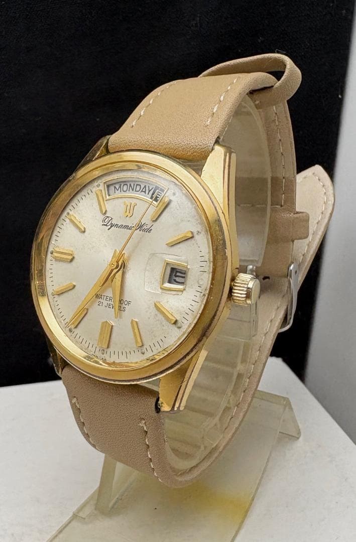 Ricoh Dynamic Wide Automatic Mens Watch, Leather Band 35x41mm