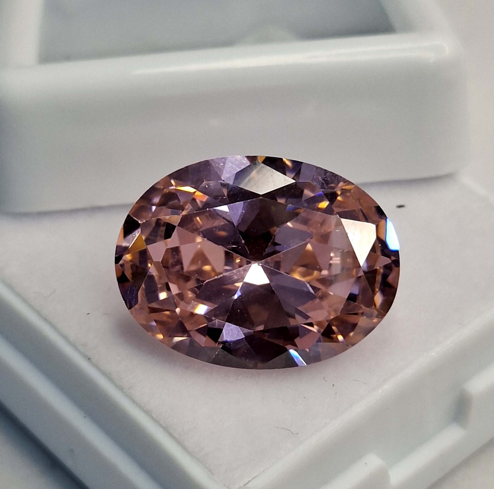 Pink Zircon Oval Cut 16-18 Ct Cambodia Natural Certified Loose Gemstone RK869