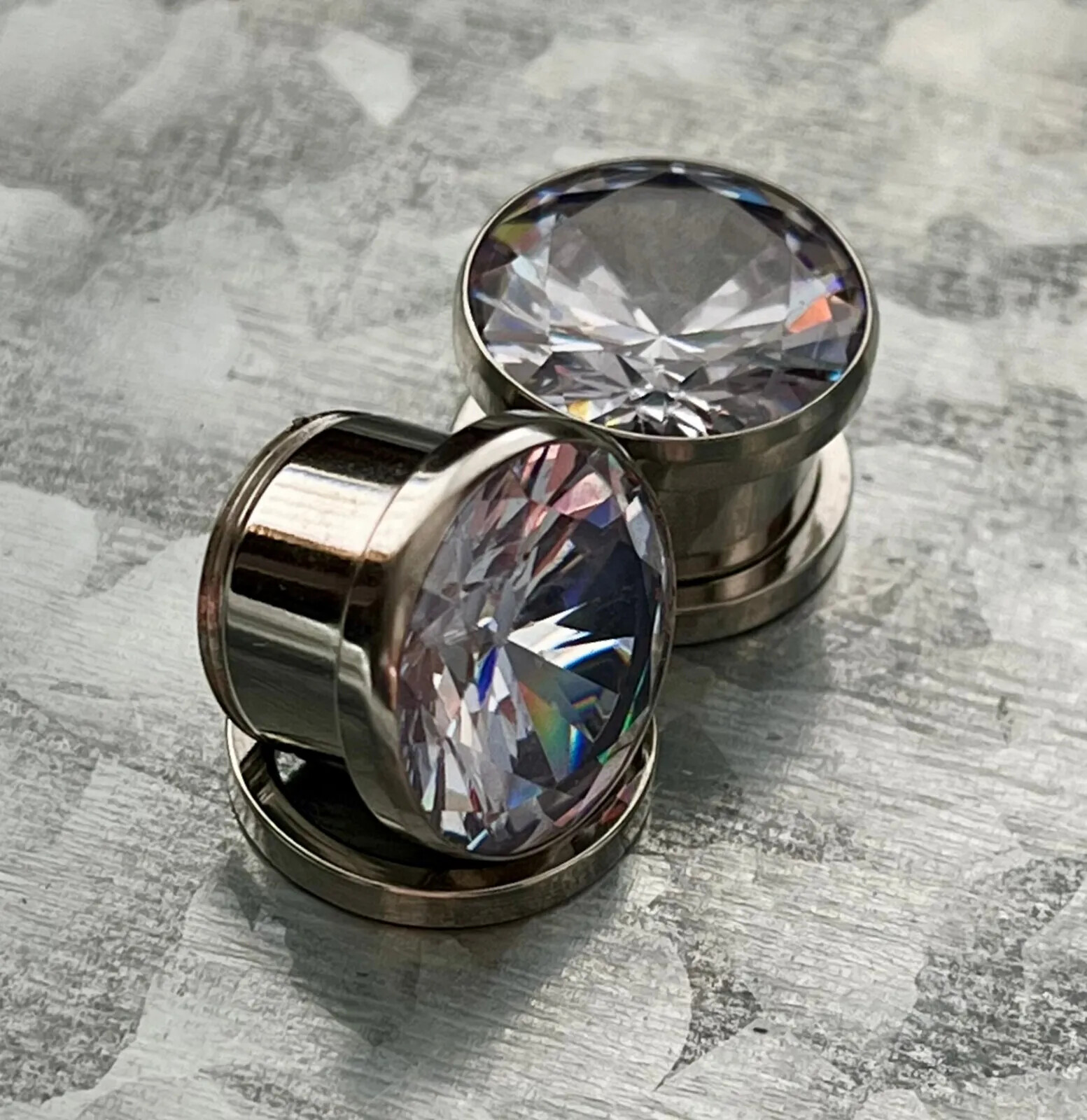 PAIR Large Gem Screw Fit Tunnels Ear Plugs Gauges – select size 6g up to 5/8″