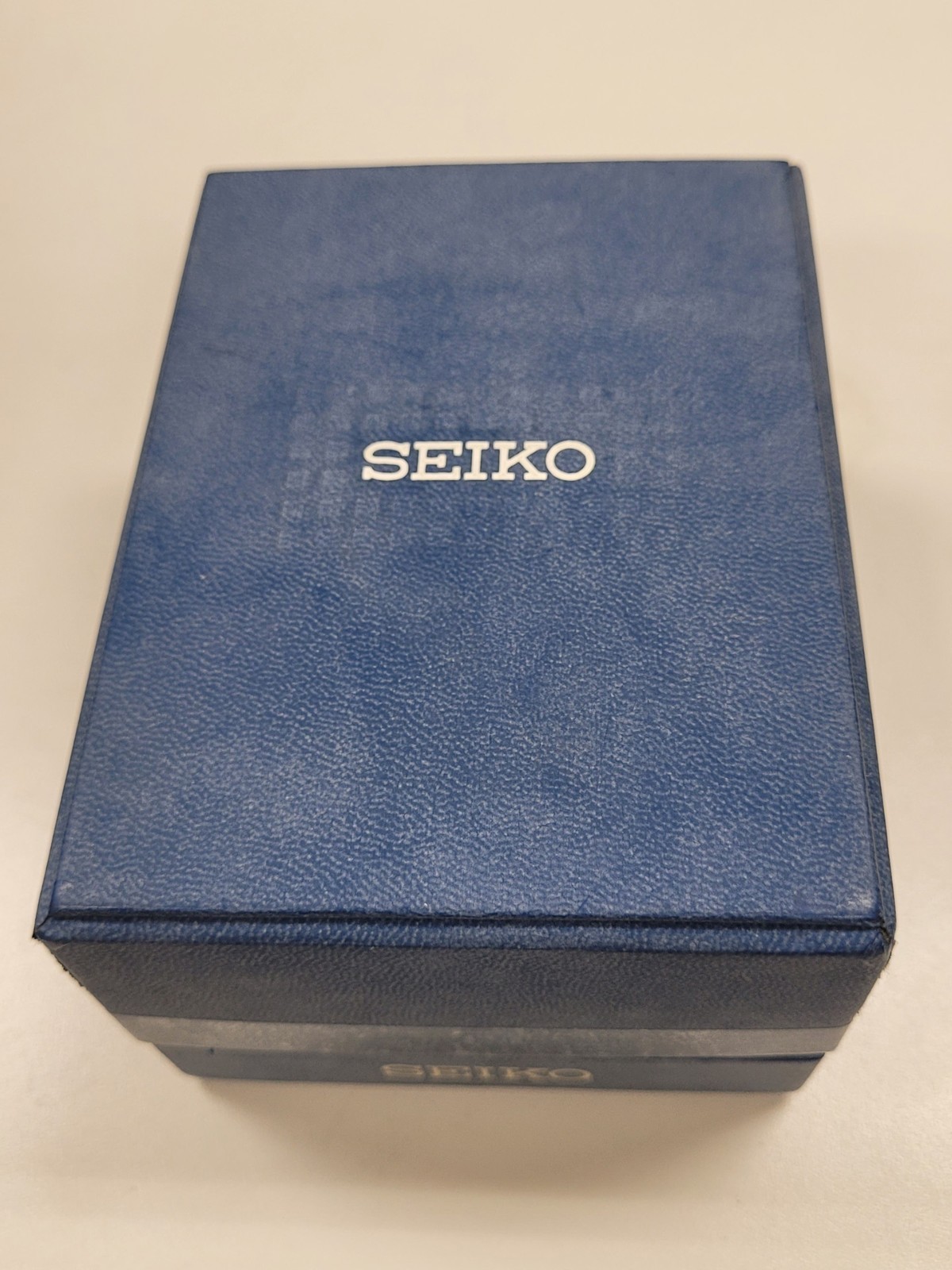 Seiko Kinetic Sports 100 Men’s Wristwatch Gold Stainless Steel Functional