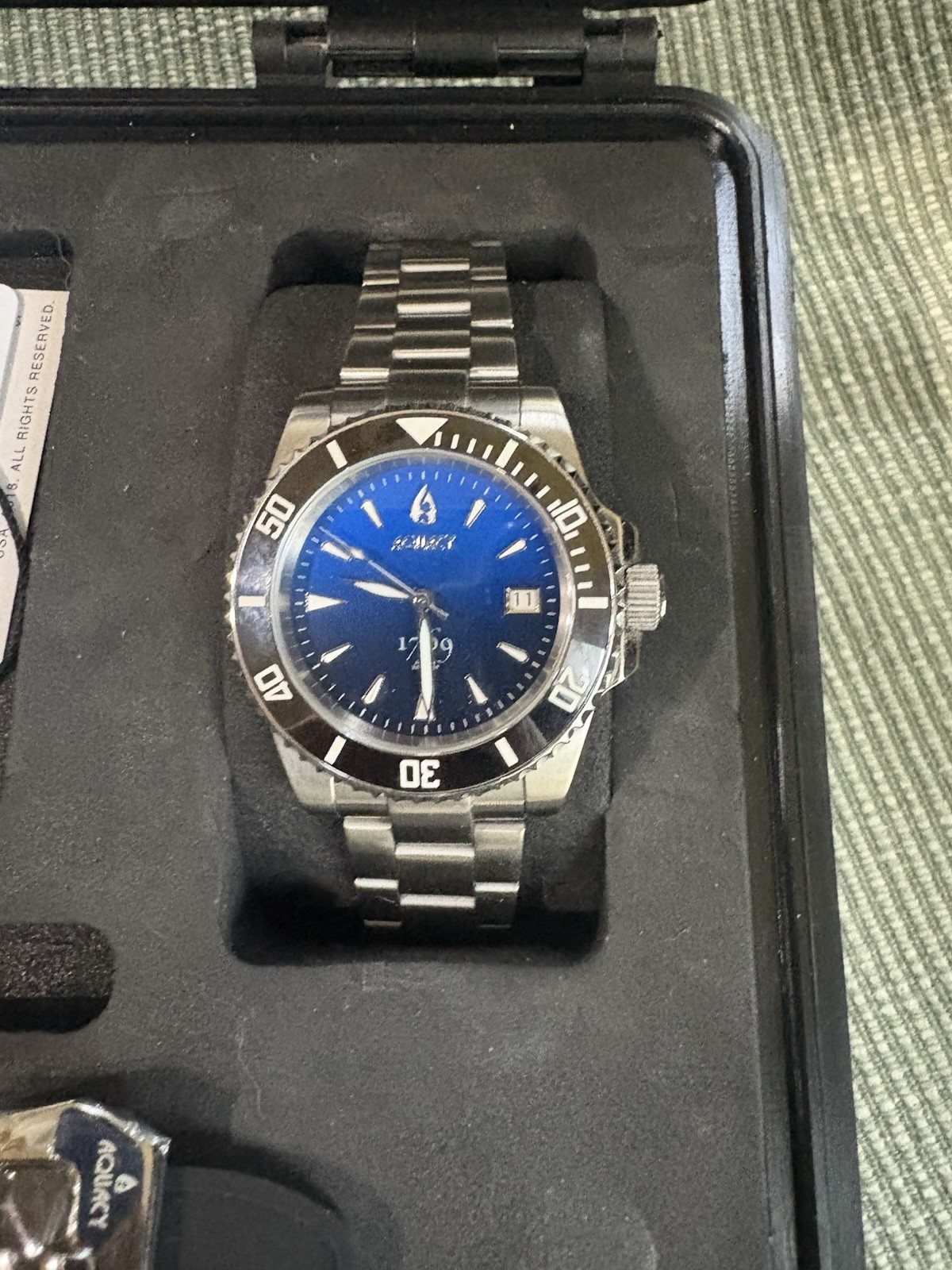 Aquacy 1769 Hei Matau Men’s Automatic Dive Watch Miyota 9015 fade to black dial