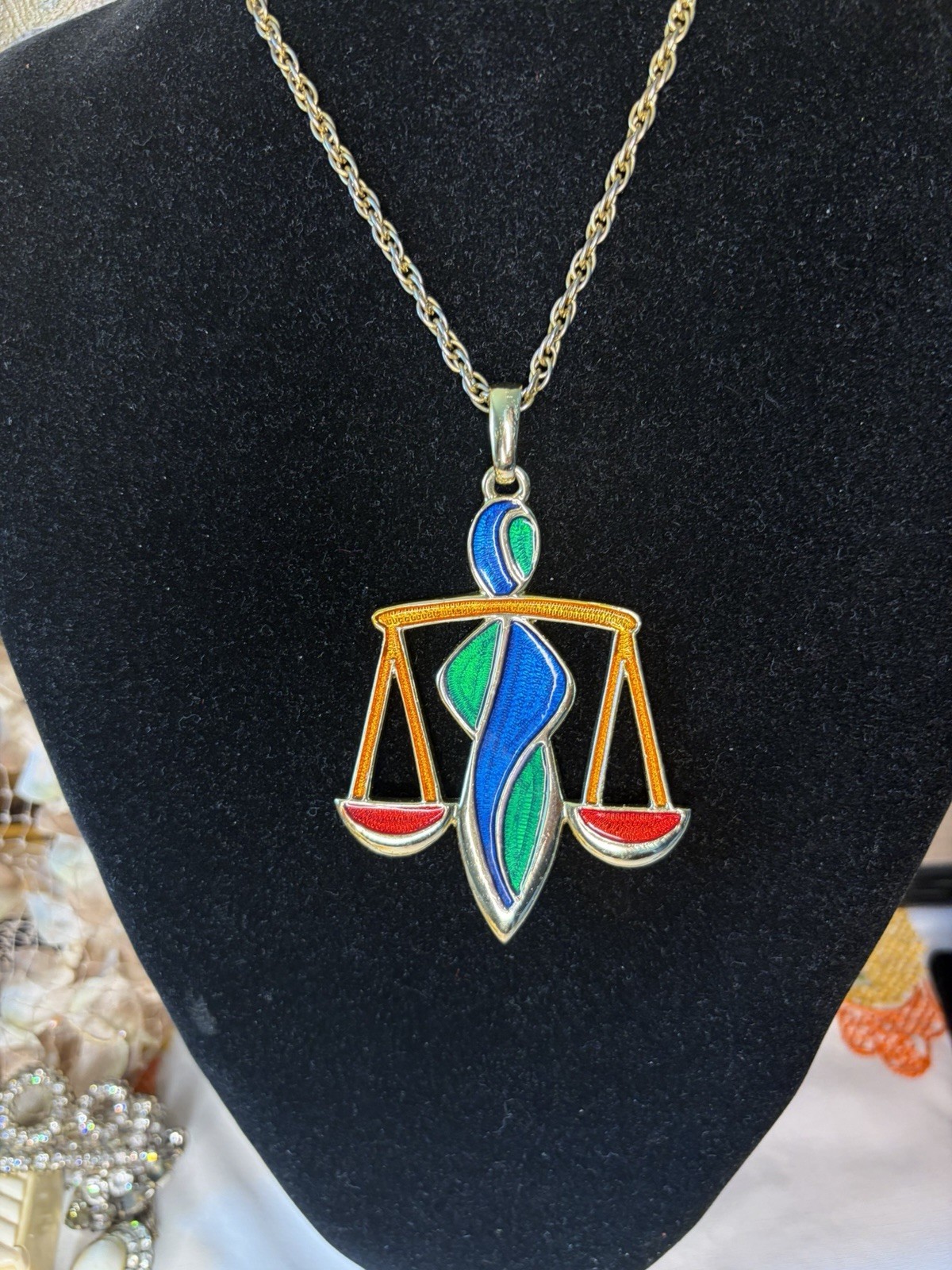 Libra Capri Large Pendant Enamel Scales Astrology Goldtone chain Necklace Ex Con