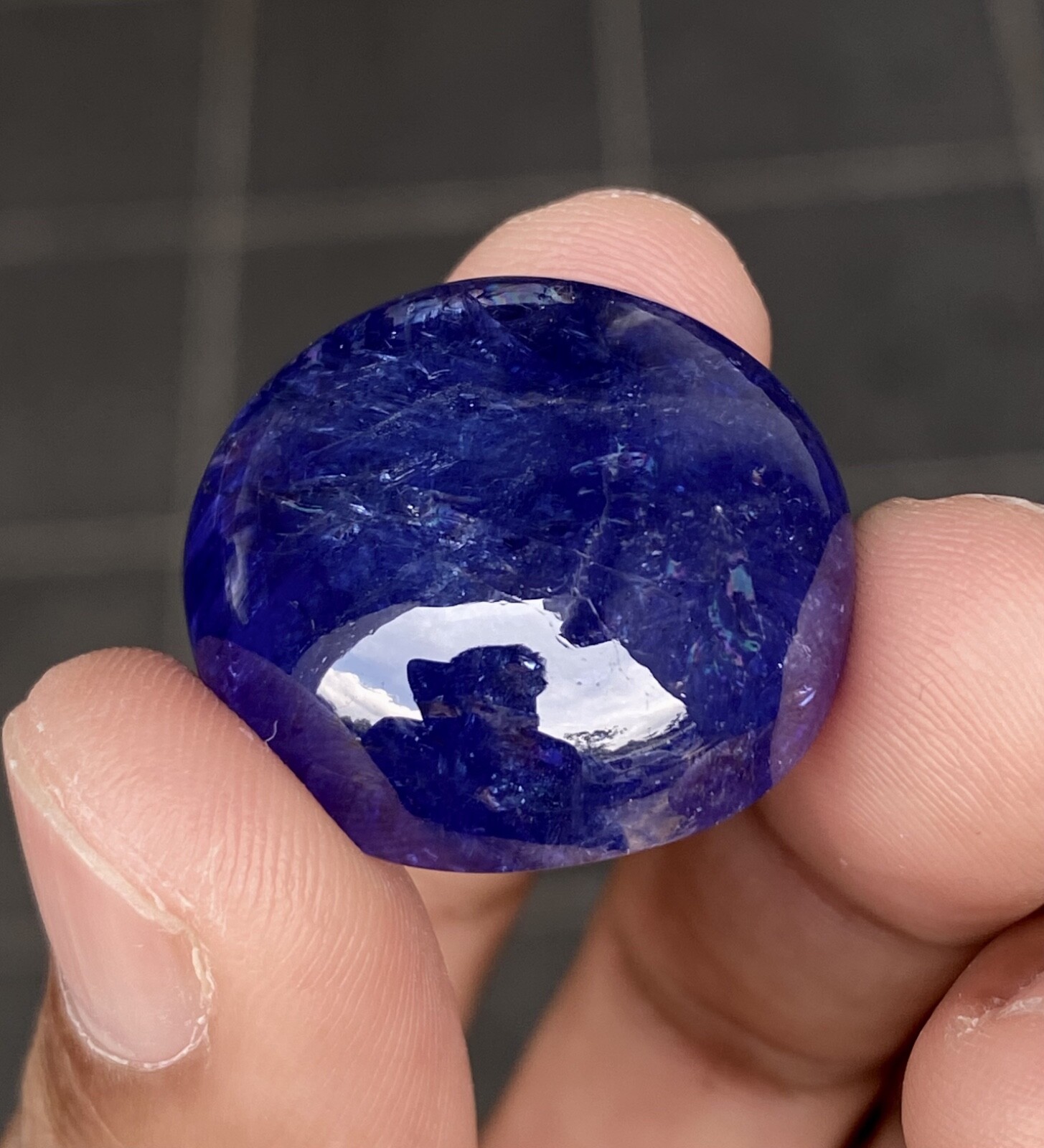 102.34CT Jumbo Tanzanite cabochon / Natural Tanzanite 26X26X15mm deep blue color