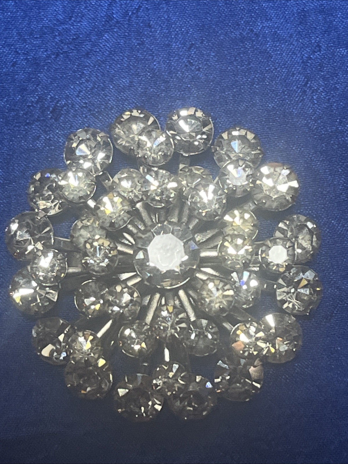 Vintage Rhinestone Brooch Prong Set Layered Silver Tone 1 5/8 Hi End
