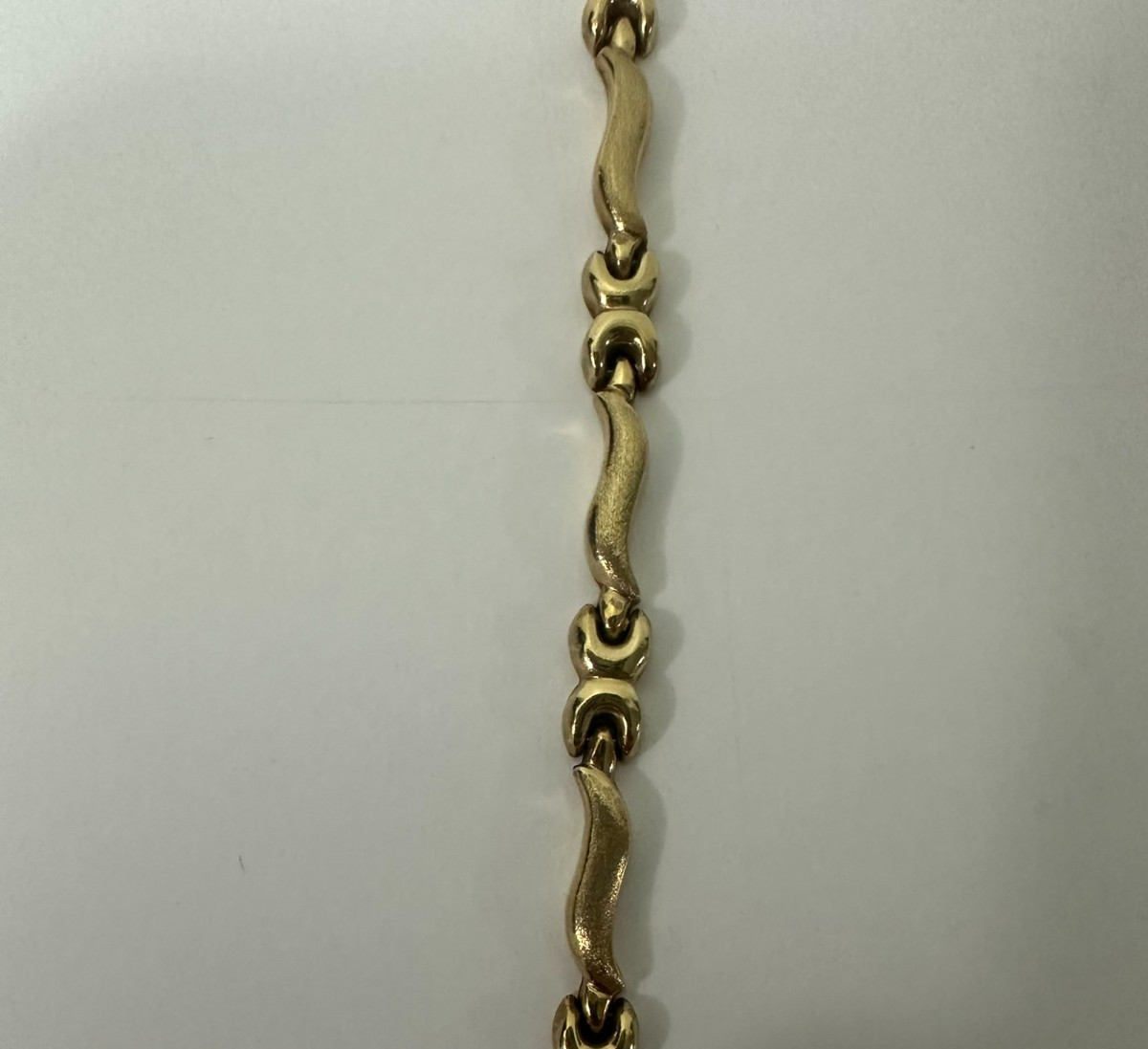 10k Yellow Gold Bracelet 7 Inches