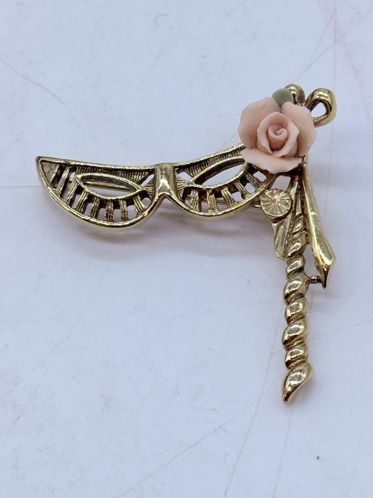 Vintage Mascarade Mask Pin Brooch Gold Tone Pink Rose Handle Mardi Gras
