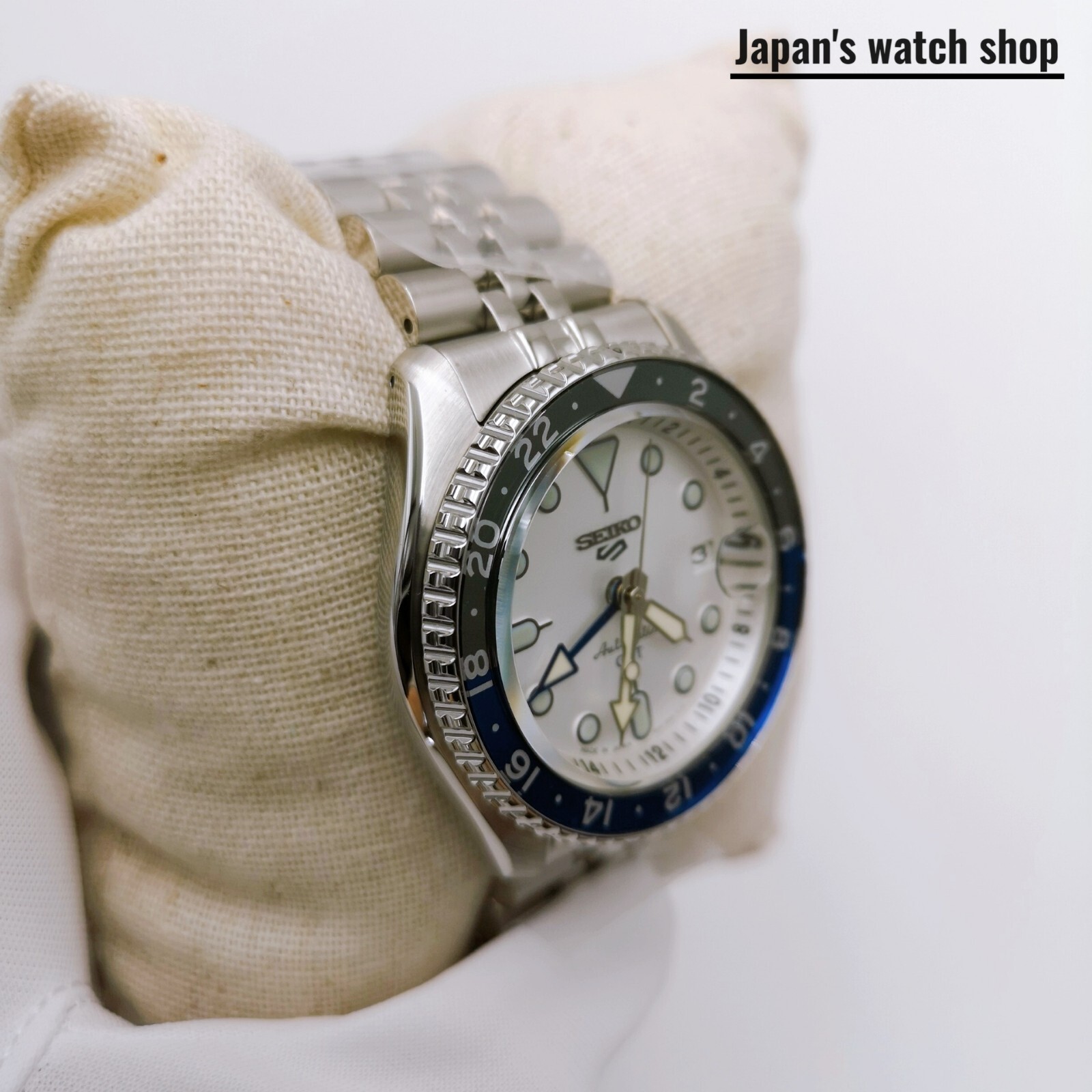 SEIKO 5 Sports SBSC017 White SKX Sports Style GMT Men’s Watch New in Box