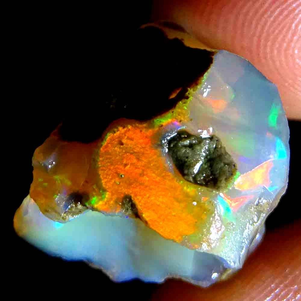 20.50 Cts. A+Natural Ethiopian Opal Rough. Multi Flash Fire Opal 15X20X15 MM