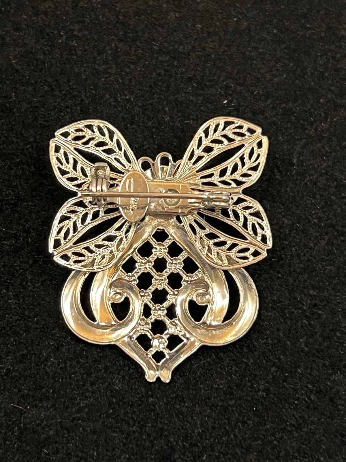 Vintage Angel Pin Brooch Jewelry Clear Rhinestone Silver Tone Signed “jane”