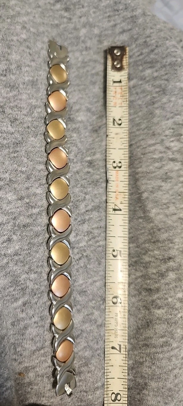 X’s & O’S Pattern Braclet for Women 3 Tone Gold Silver New