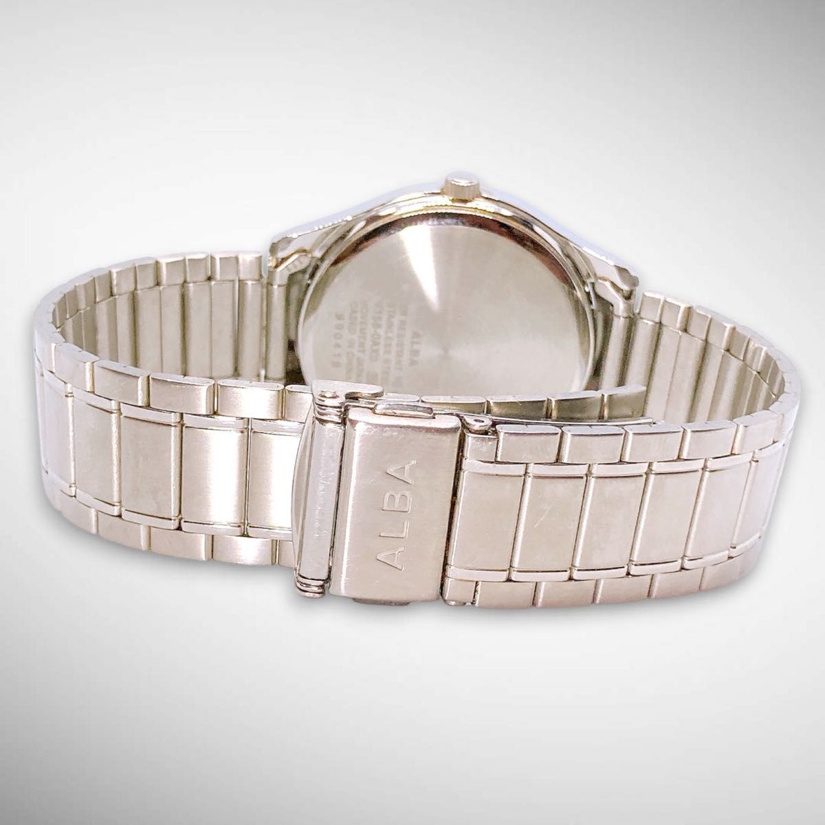 Working SEIKO Alba Solar Watch Day Date Three Hands Water Resistant Quartz SEIKO