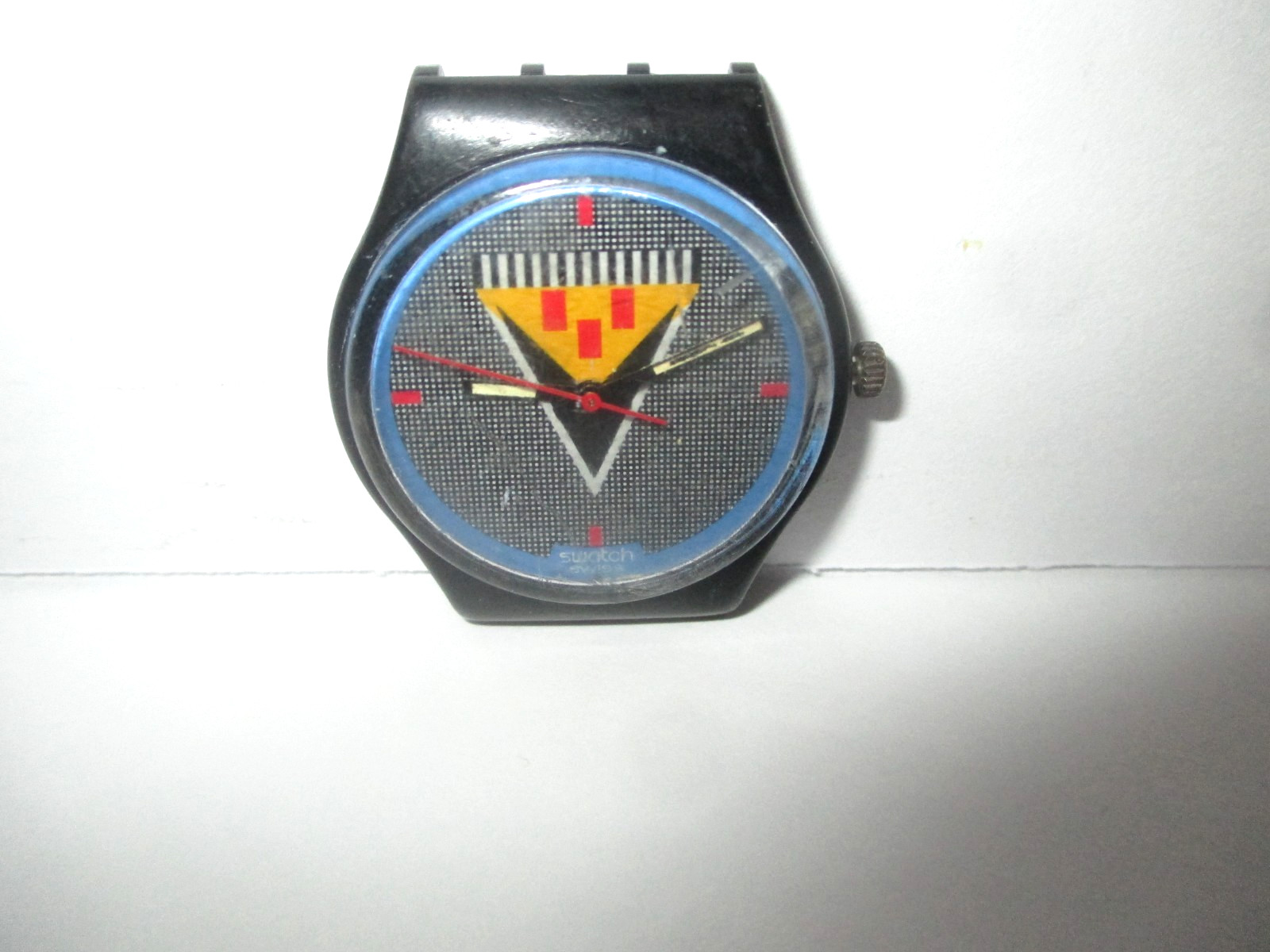 VINTAGE 1986 SWATCH LANCELOT COAT OF ARMS WATCH MDL GB110 NO STRAPS NOT WORKING