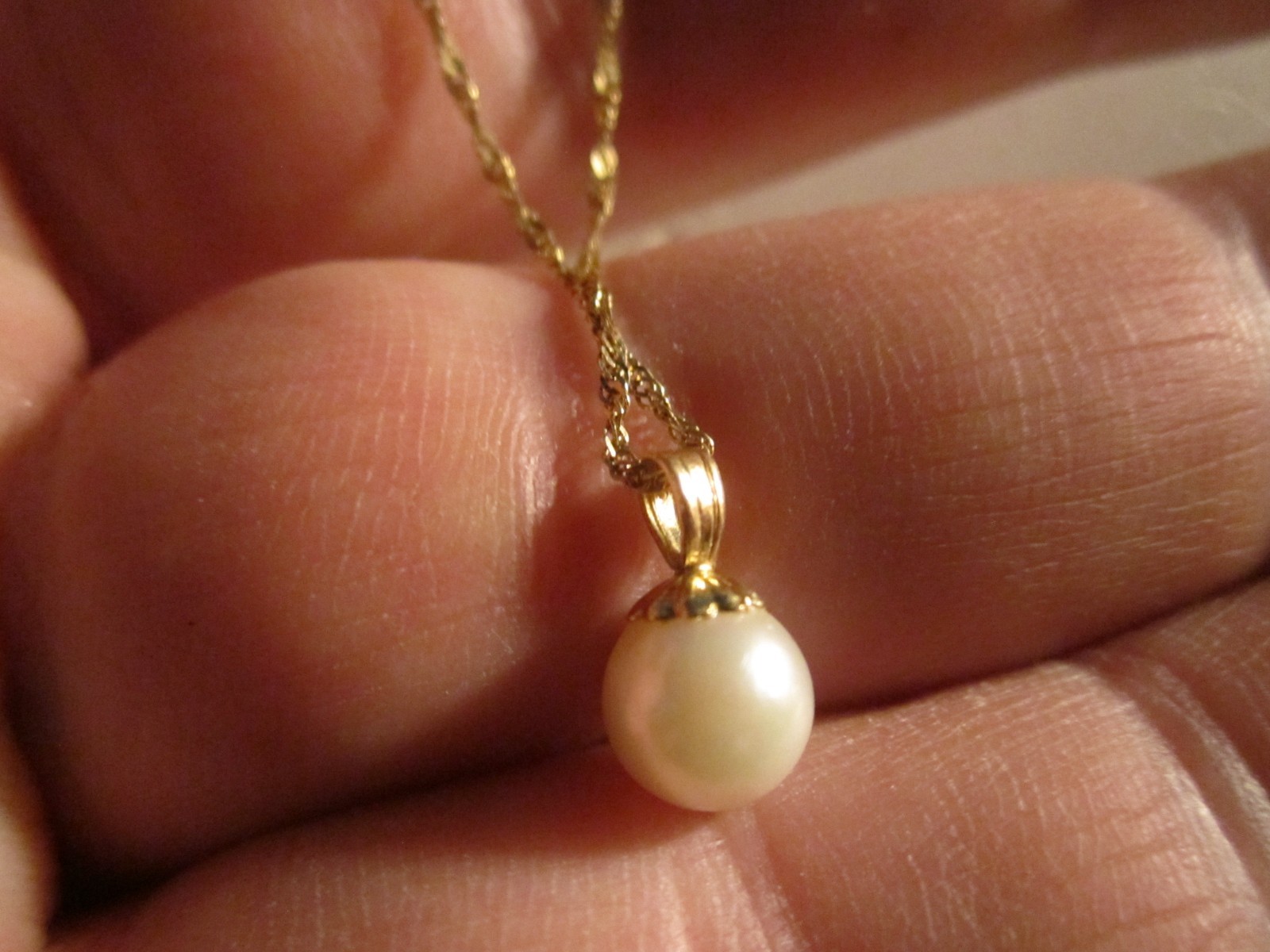 14K GOLD NECKLACE & PENDANT WITH PEARL – 1.65g TW – 20″ NECKLACE – MARKED 14K