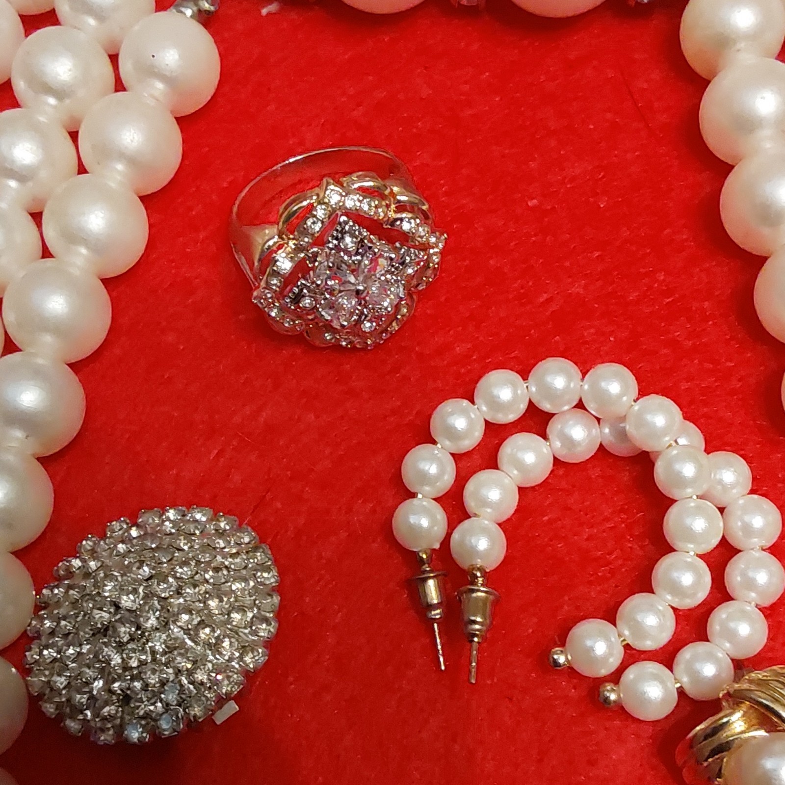 Faux Pearl Rhinestone Jewelry Set Necklace Bracelet Earrings Ring