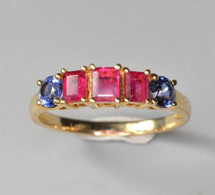 Red Beryl, Benitoite, Red Emerald, Bixbite, Ring, 14 KT Gold