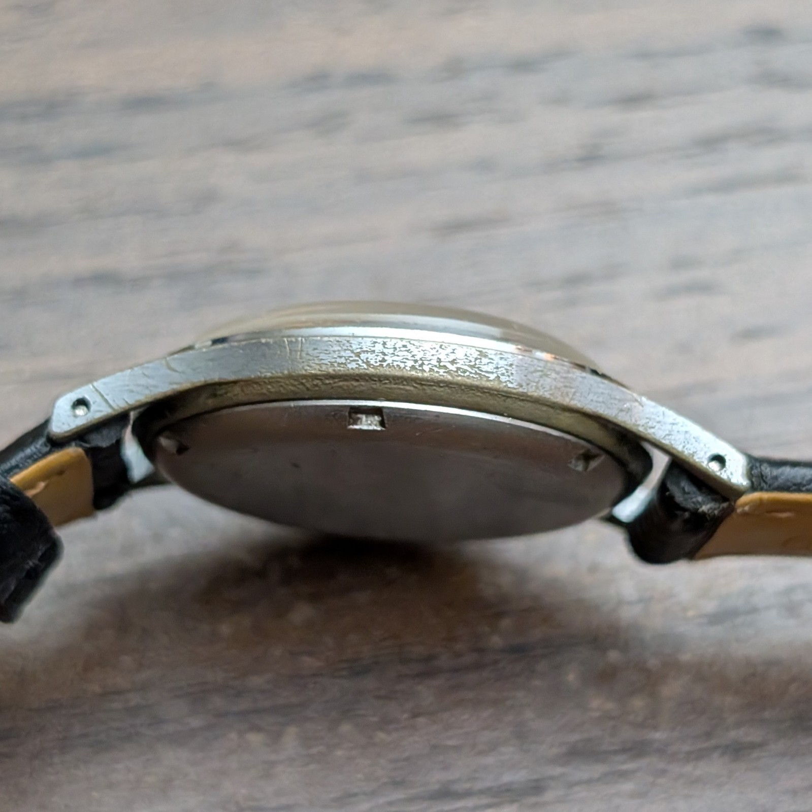 30mm 1950s Bulova 15 Jewels Field Manual Watch Red Hand. READ. Works. AS IS.