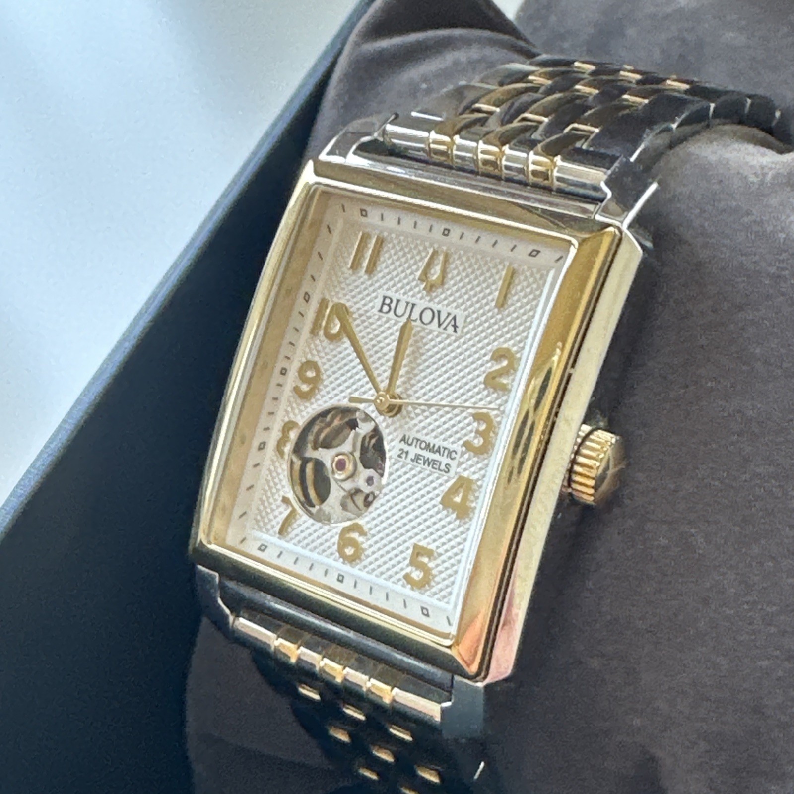 Bulova Men’s Sutton Classic Automatic Silver Stainless Steel Watch 33MM 98A308