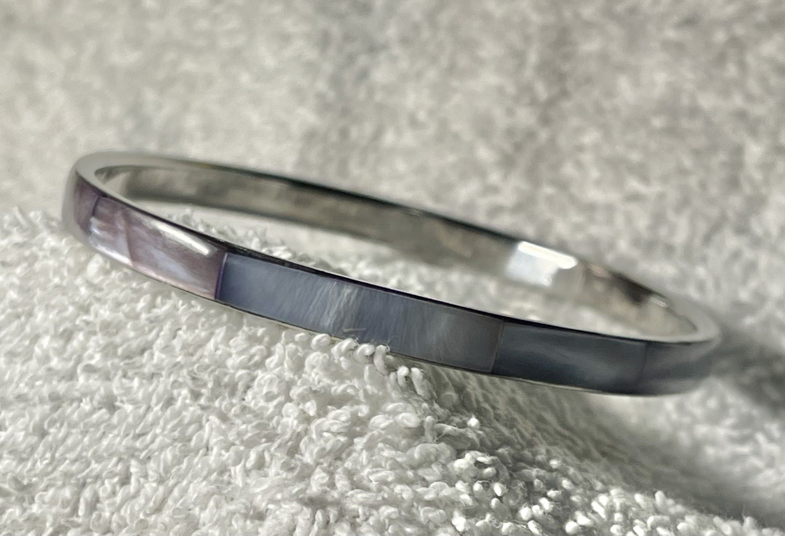 Slate Blue Gray Abalone Inlay Shell Bangle Bracelet Beach Jewelry Silver Tone