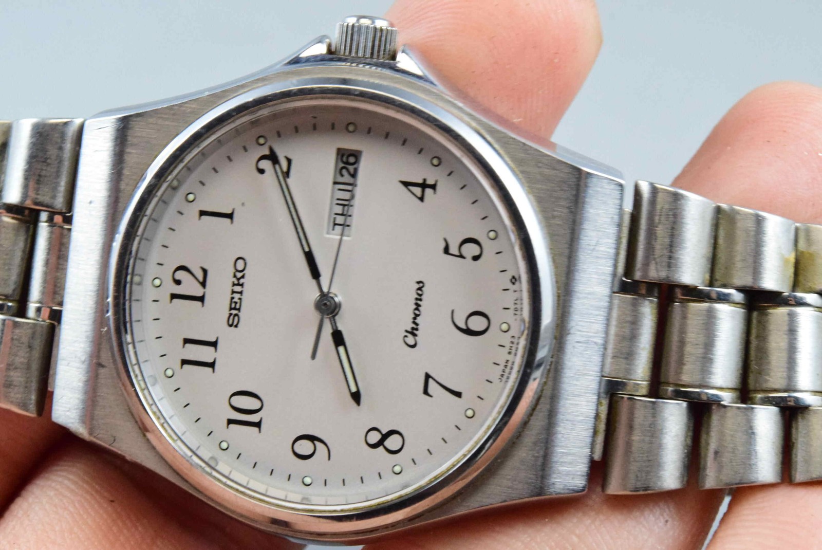 Vintage watch Seiko Chronos 5H23-7D20 White Men Quartz Round 37mm