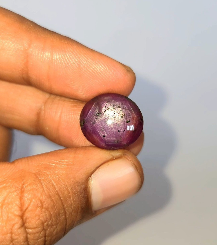 Natural Star Ruby Cabochon 22.65 ct Red Oval untreated loose gemstone