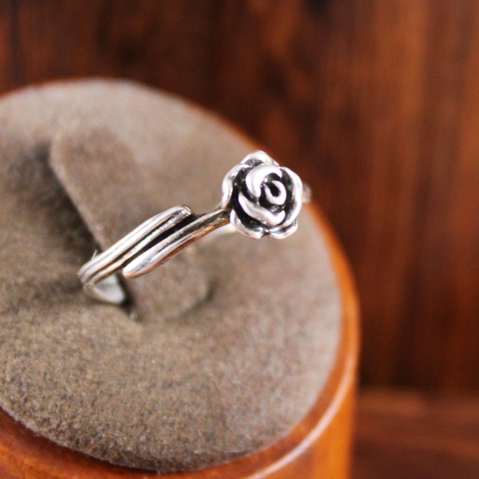 PZ ISRAEL ROSE BLOSSOM with Rose Stem Band Ring Sterling Silver Size 8