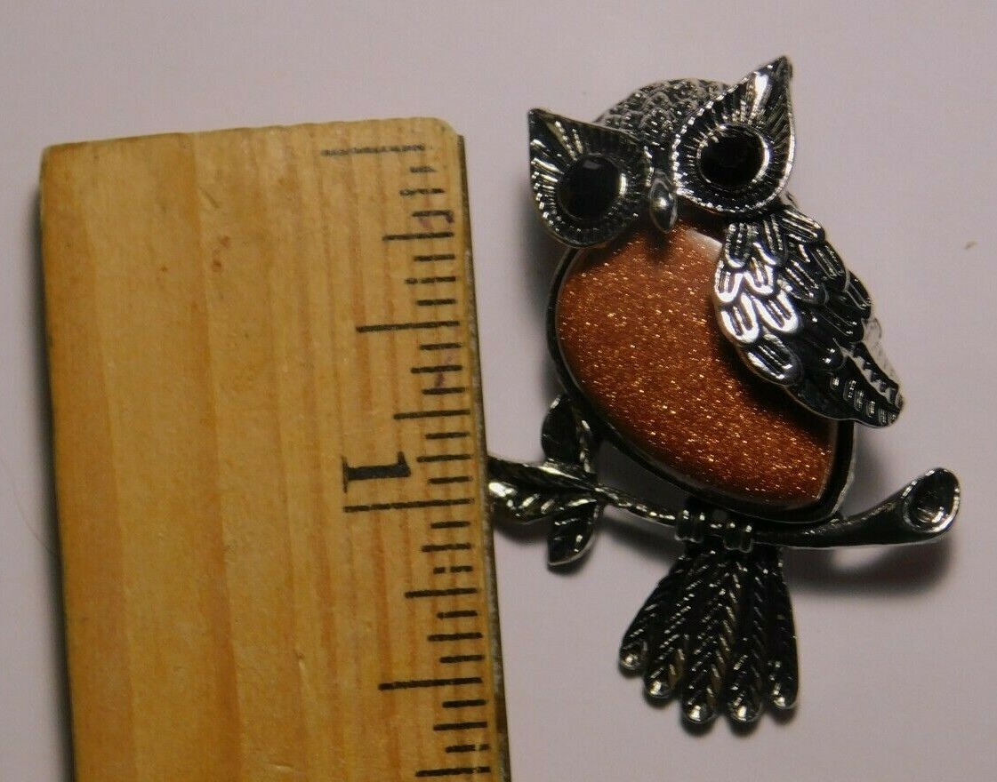 Owl Pendant Brooch Gold Sandstone Silver Wear as Pendant or Brooch