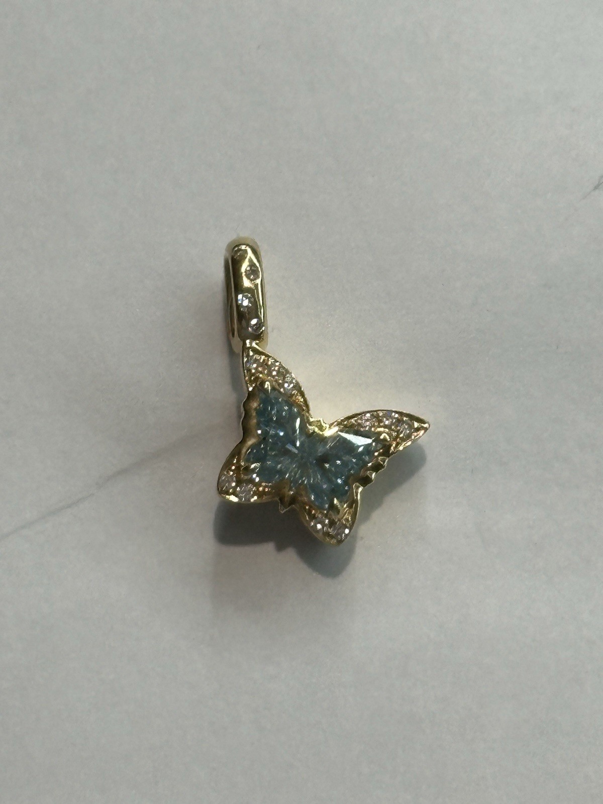 18K Gold Butterfly Pendant – 1.02 Ct Certified Fancy Blue Lab Diamond